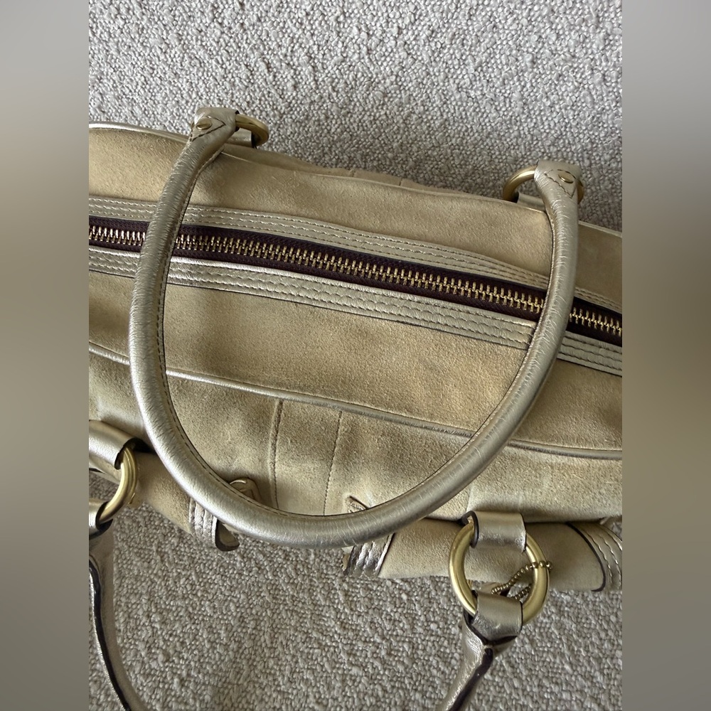 Vintage Coach Beige and Silver Suede Satchel - Picture 6 of 15